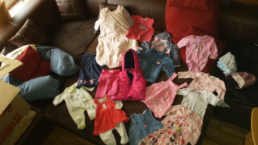 Tolle Baby Kleidung für Mädchen ca. 150 Teile !