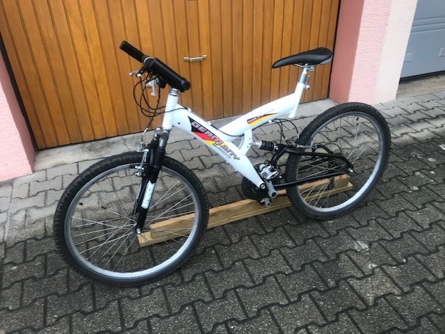 Mountainbike 26 Zoll Farbe weiß Made in Germany