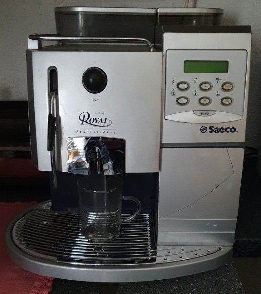 Kaffeemaschine Saeco, Kapselmaschine Cremesso
