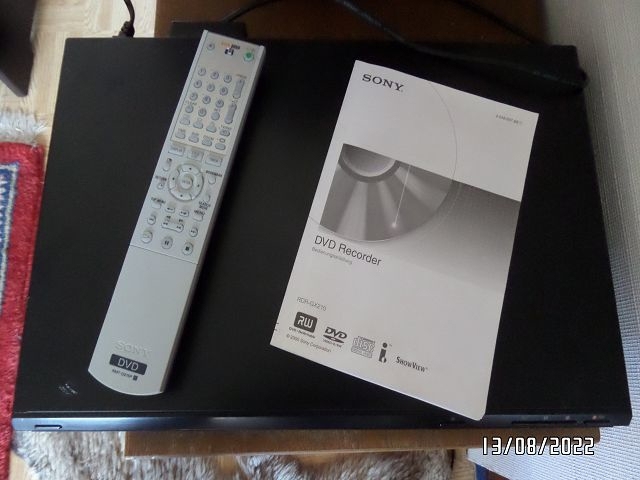 Sony DVD Recorder - Modell: RDR-GX210 DVD-Recorder