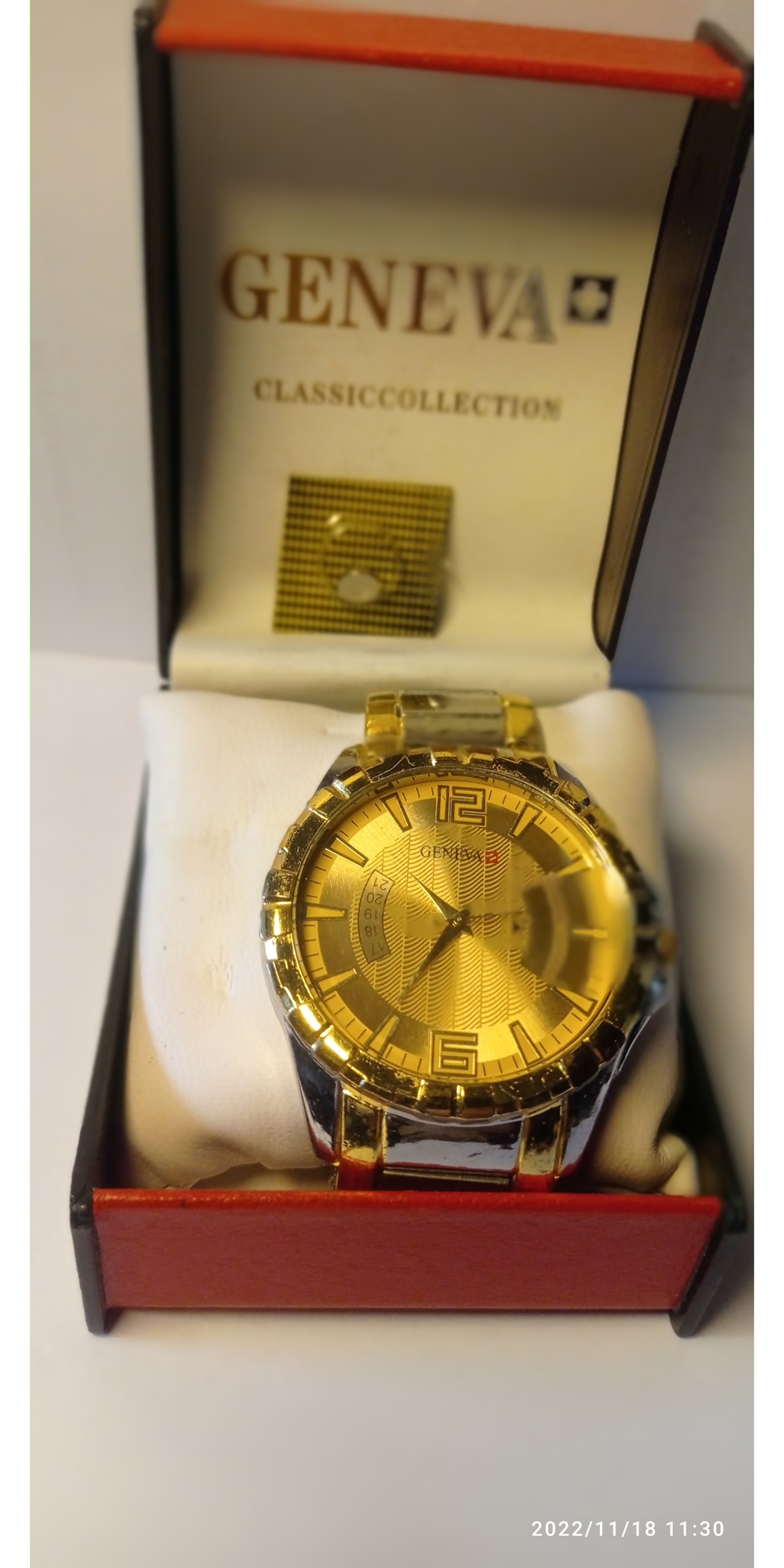 Hochwertige Luxus Gold Armbanduhr Uhr mit Datum Woche Wasserdicht * Batterie neu