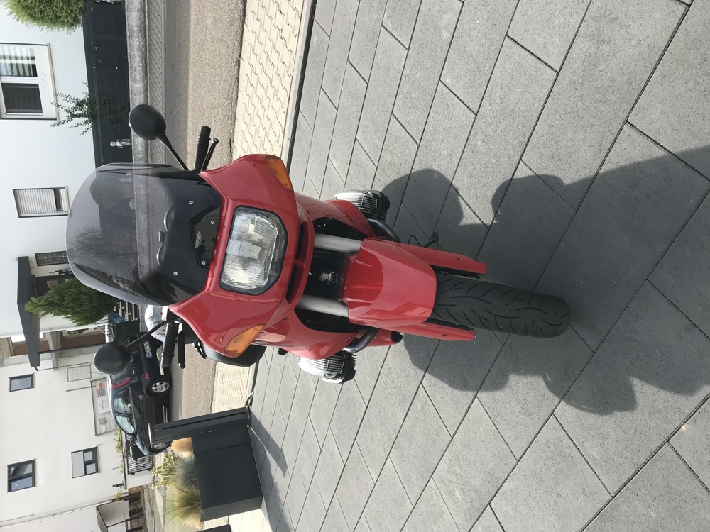 BMW R1100RS rot