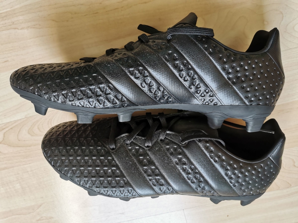 Verkaufe Fußballschuhe, Adidas Ace 16.4 Purecontrol FG mit Nocken
