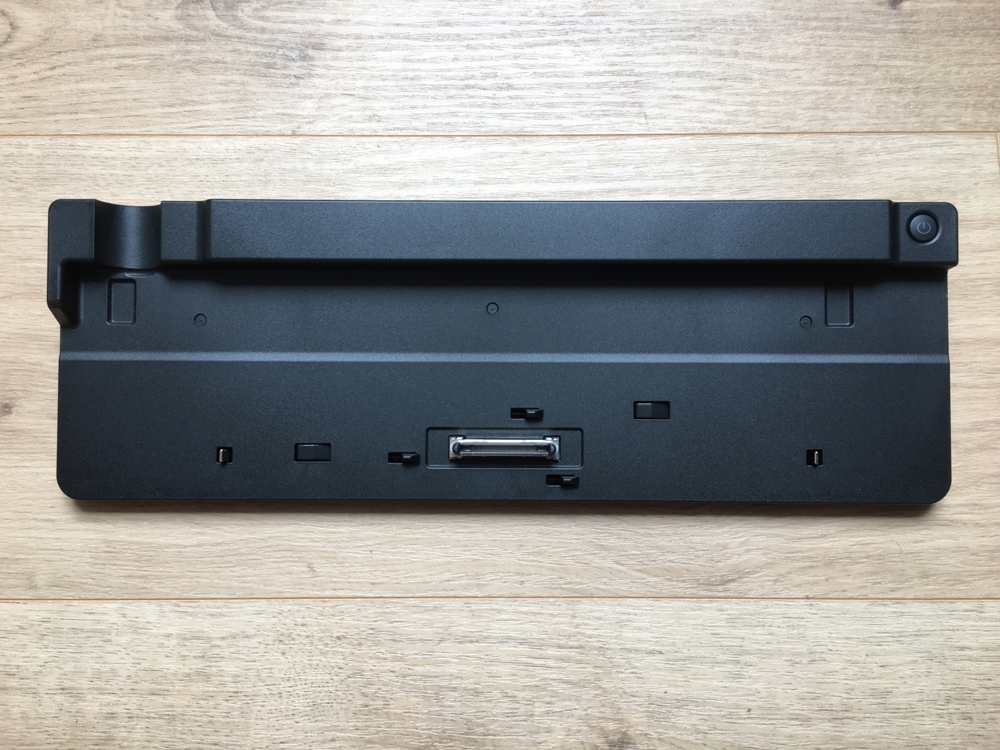 Fujitsu Dockingstation CP518383 Neu Original Port Fujitsu Dockingstation CP518383 Neu Original Port