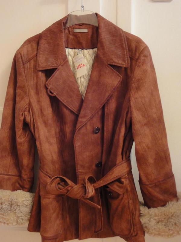 Damen-Lederjacke mit einknöpfbarem Kuschelpelz, Gr. 46 (auch für Gr. 42/44 locker-leger zu tragen)