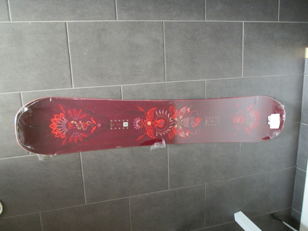 Salomon GYPSY Snowboard 147 cm NEU - noch in Folie eingeschweißt
