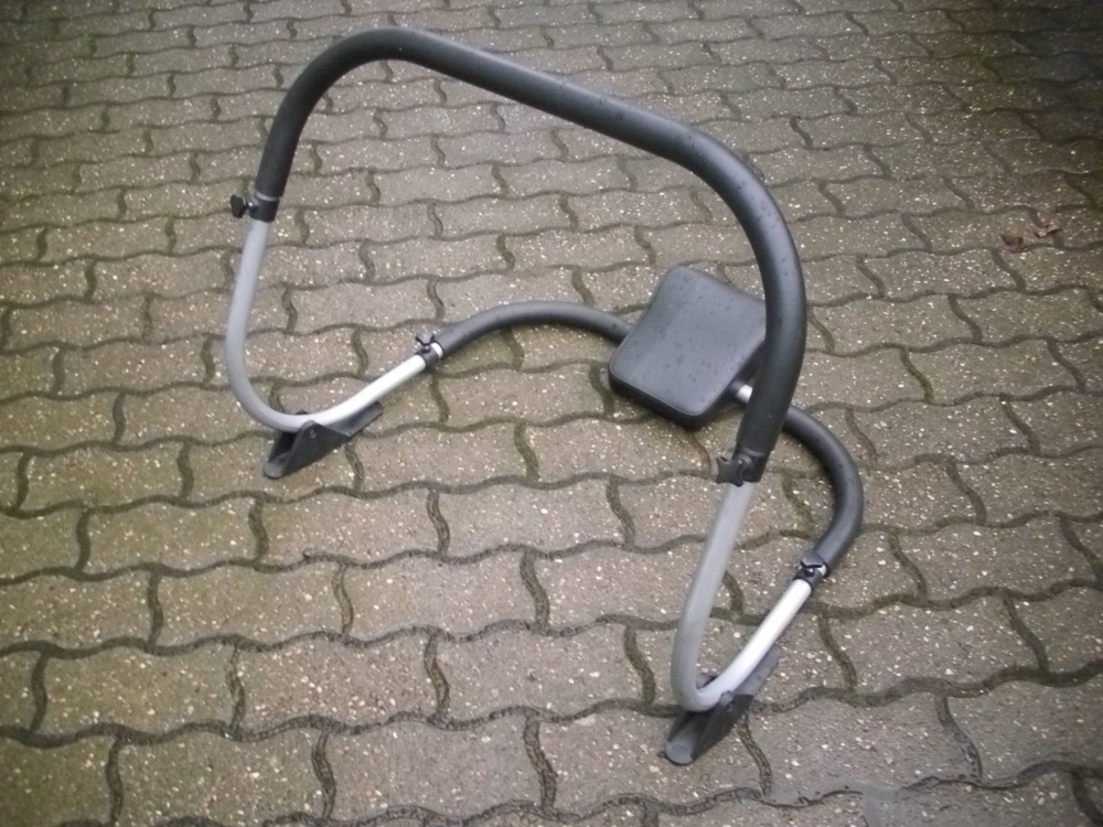 Bauchmuskeltrainer