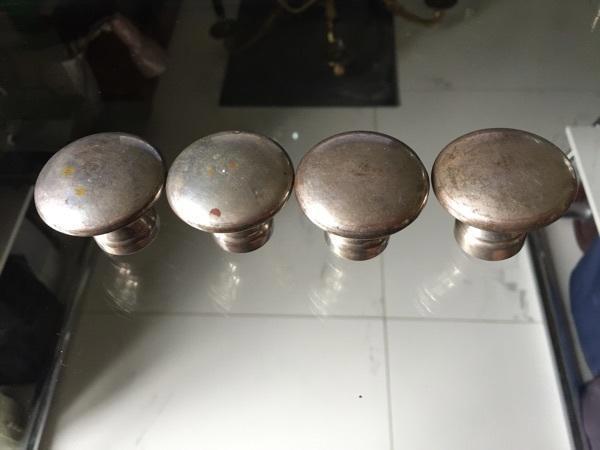 Silberne Flaschenkorken, 3,5 x3 cm Silber innen Kork , Flaschenverschlüsse?