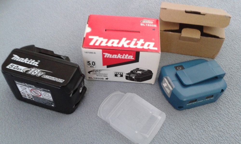 Makita Original Akku 1850B in 5Ah + Akku-Adapter mit 2 x USB Anschluß inkl. LED Lampe - neu