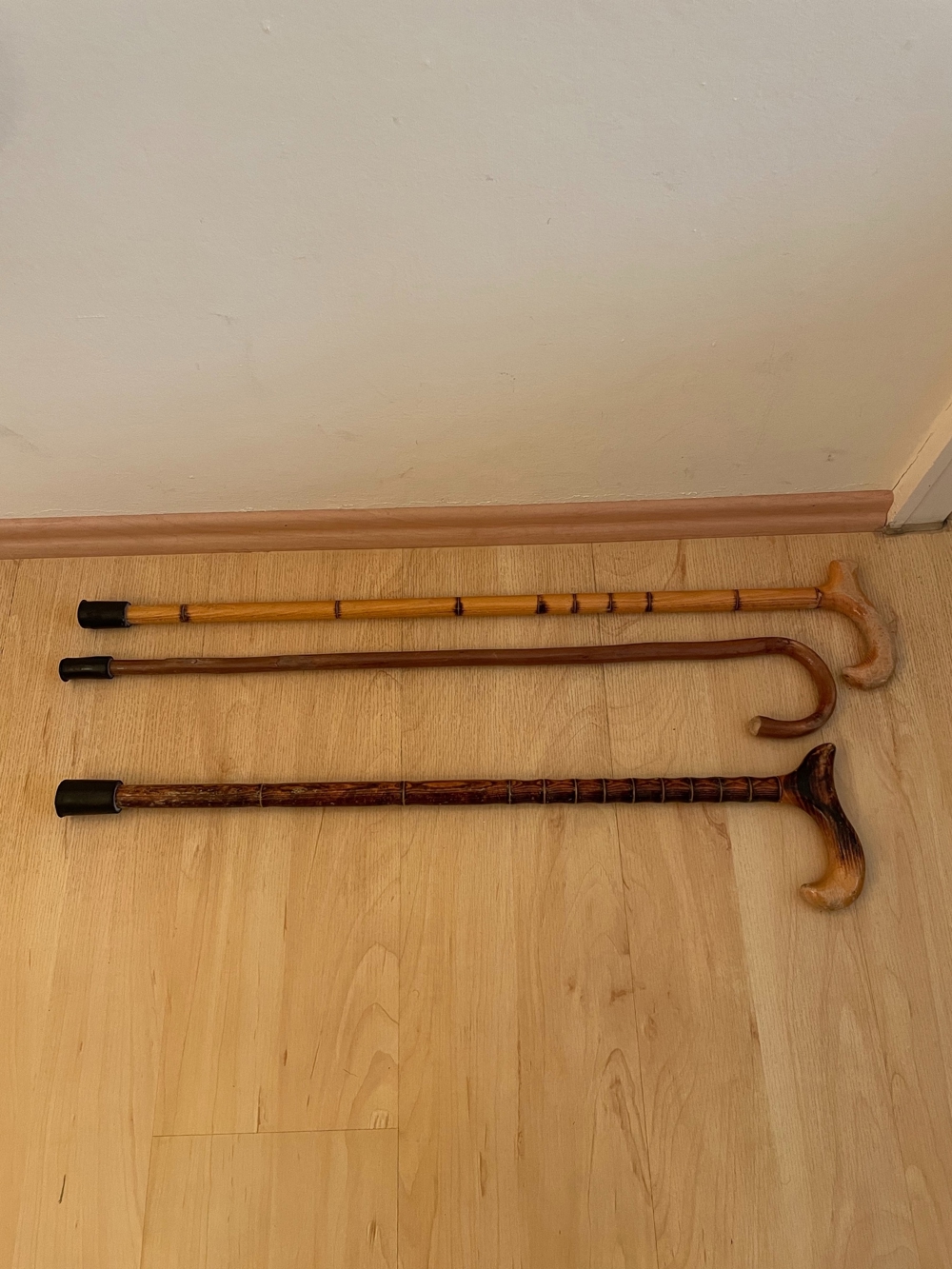 Gehstock 3 Stück antik Holz 68-77 cm