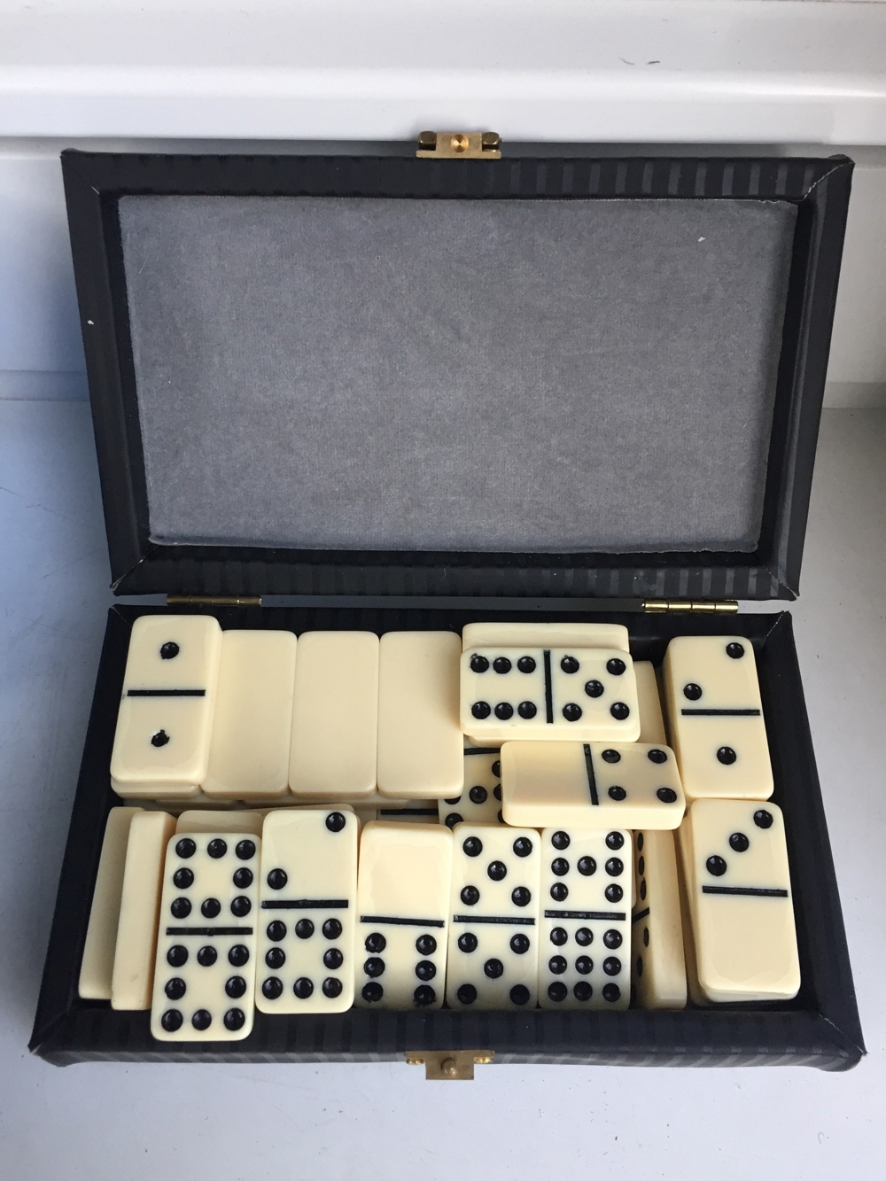 Dominosteine in Vintage Box um 1970