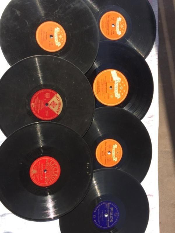 Schellack Platten fürs Grammophon , 123 Stück alle in der Hülle