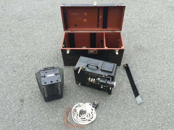 ZEISS IKON W.74327 alten Projektor (8/16mm?) mit Koffer und viel Zubehör, Kellerfund, Museum,