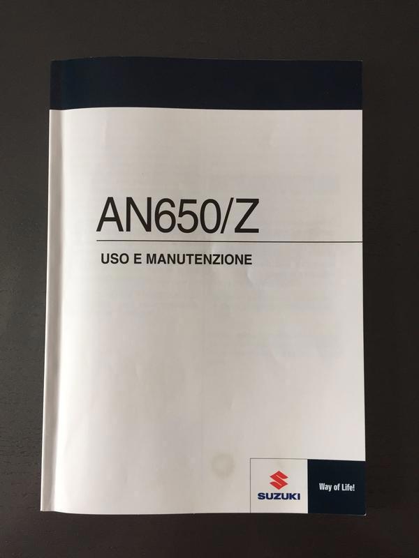 neue AN650/Z USO E Manutenzione (Suzuki Burgman650 Z Fahrerhandbuch) in Italienisch