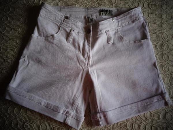 Shorts Jeans-Shorts weiß Gr. M bzw. ca. Gr. 38
