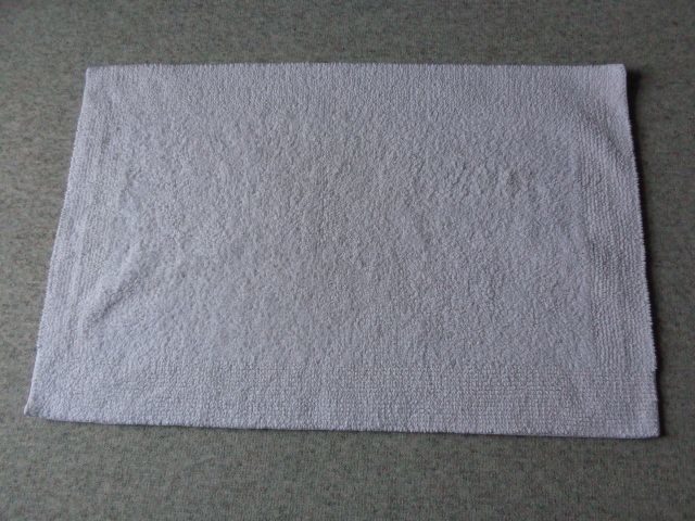 Badteppich Marke kleine Wolke, ca. 60 x 90 cm, weiß