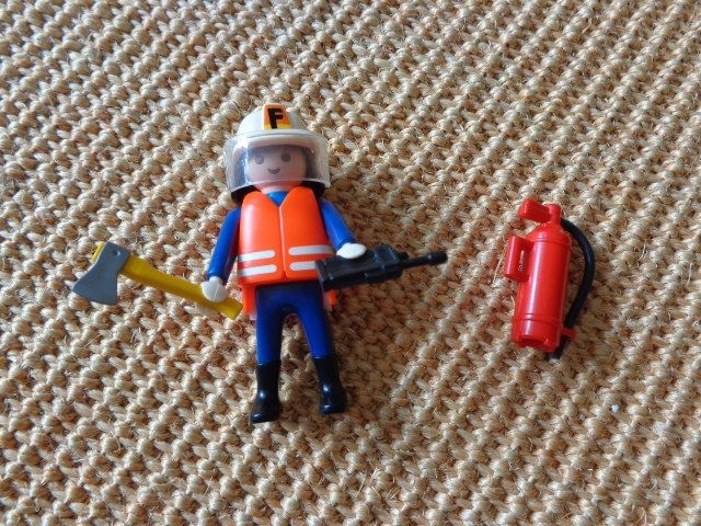 Playmobil Feuerwehrmann mit div. Zubehör