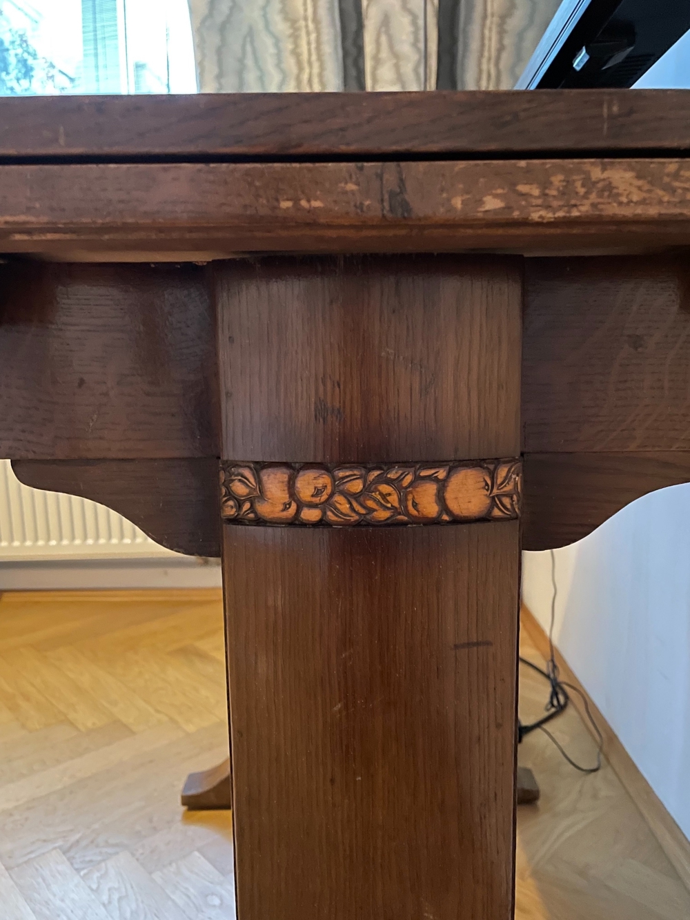 Englischer Tisch von ca. 1905