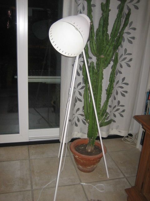 Nostalgische Stehlampe siehe dazu die Fotos
