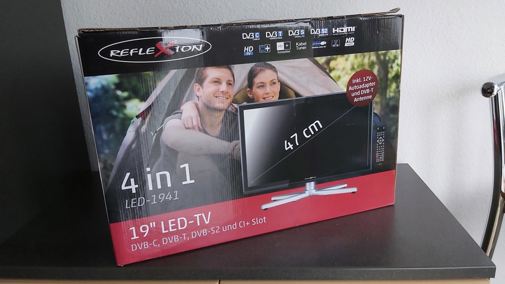TV, TFT-LED 18,5" (47 cm), 230 12 V, DVBT-C, DVB-T, DVB-S2, CI+