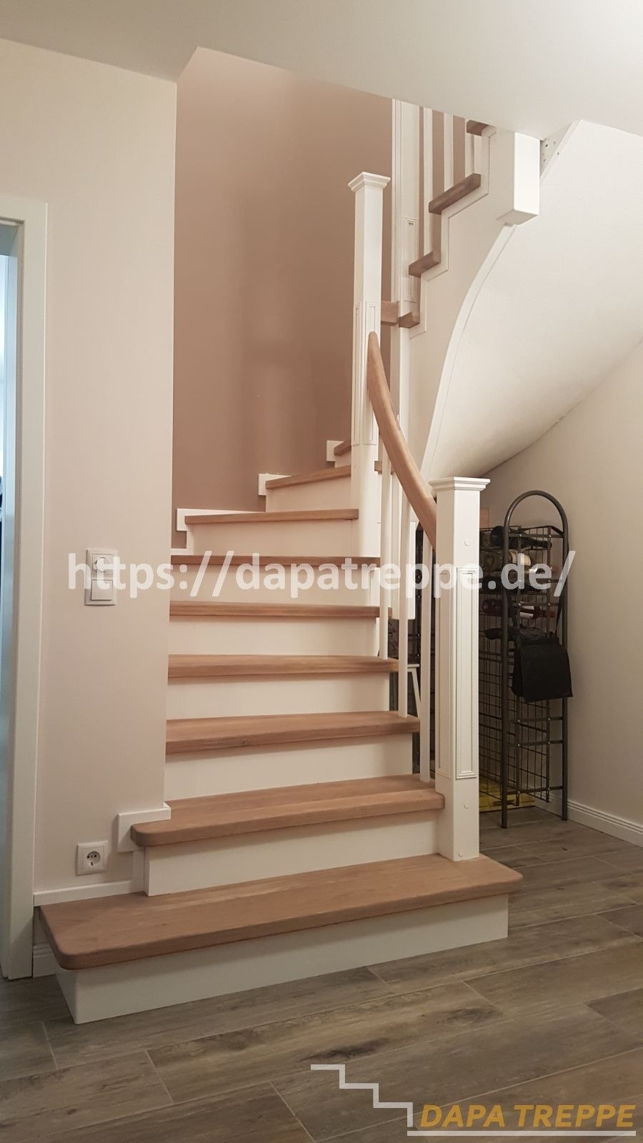 Holztreppe, Holztreppen aus Polen, Treppe, Treppen aus Holz, beste Qualität