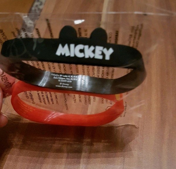 100 Mickey Armbänder