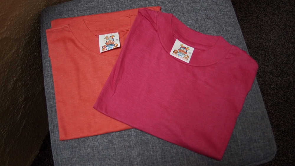 #2 T-Shirts, Gr. 152, rot und orange