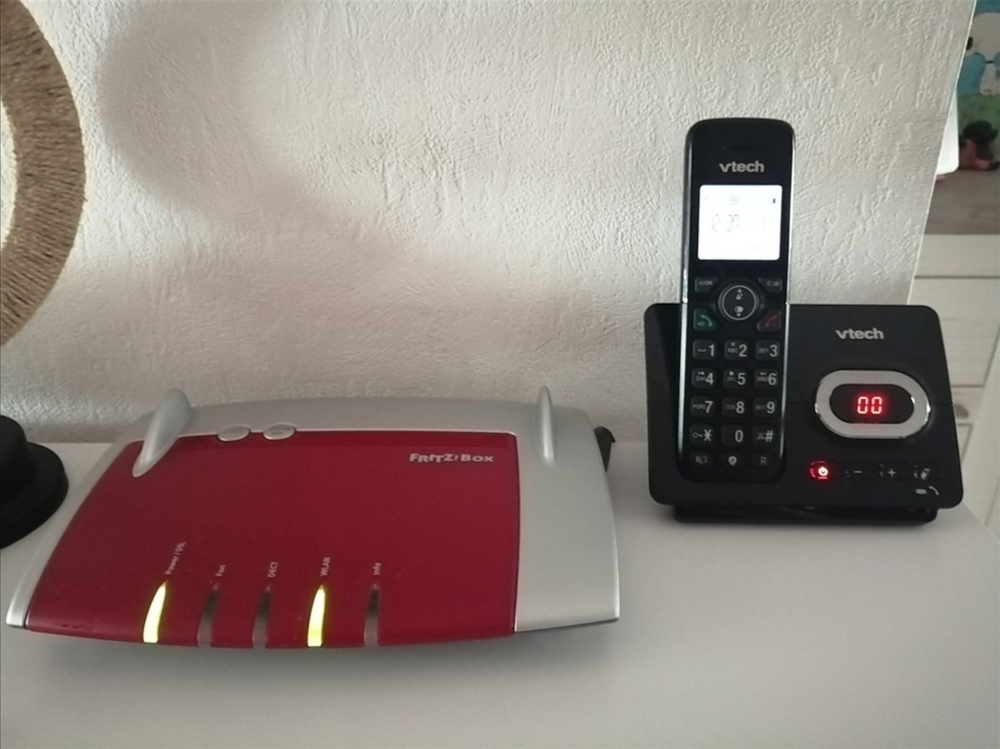 FritzBox 7430 plus VTech DECT-Telefon inkl. AB