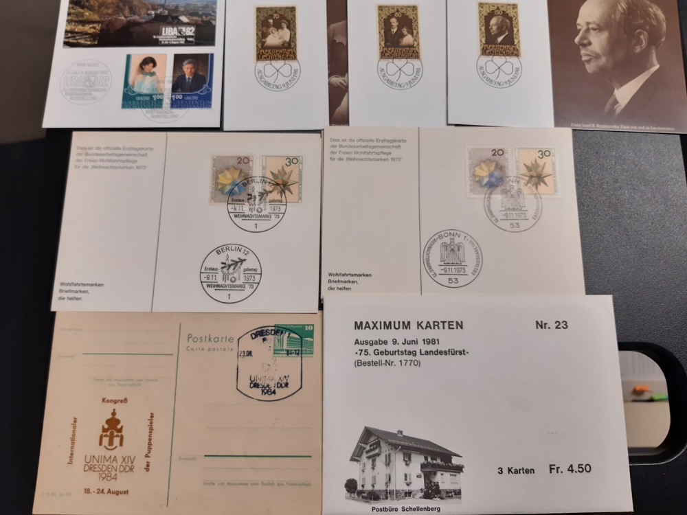 Ganzsachen: verschiedene Postkarten mit Briefmarken und Stempel