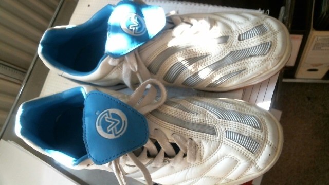 Neuwertige Sportsneaker Marke Sigma Victory,Gr.:42, weiss blau grau,