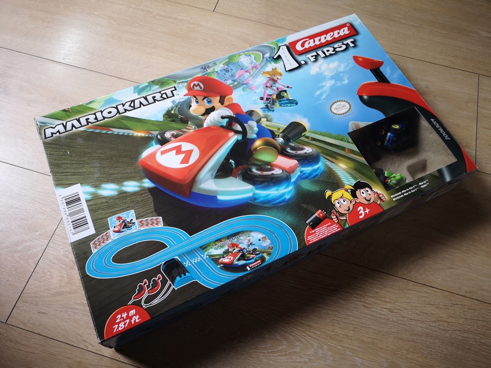 Nintendo MARIOKART First Carrera Bahn Mario & Yoshi