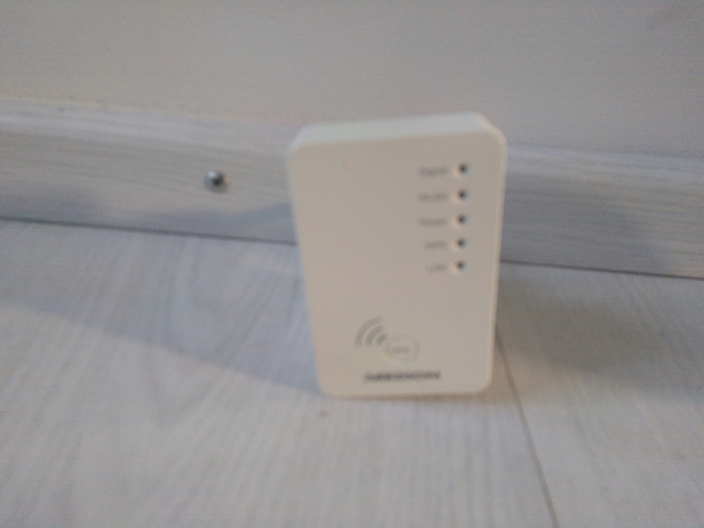 Medion WIFI WLAN Repeater MD 86464