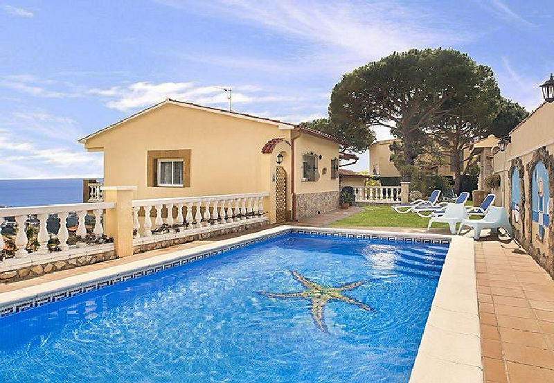 Spanien Costa Brava bei Lloret de Mar, Cala Canyelles, Ferienhaus privater Pool zu vermieten