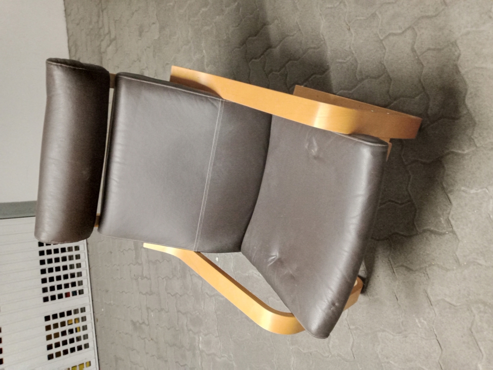 Kypong Sessel mit Lederbezug von Ikea
