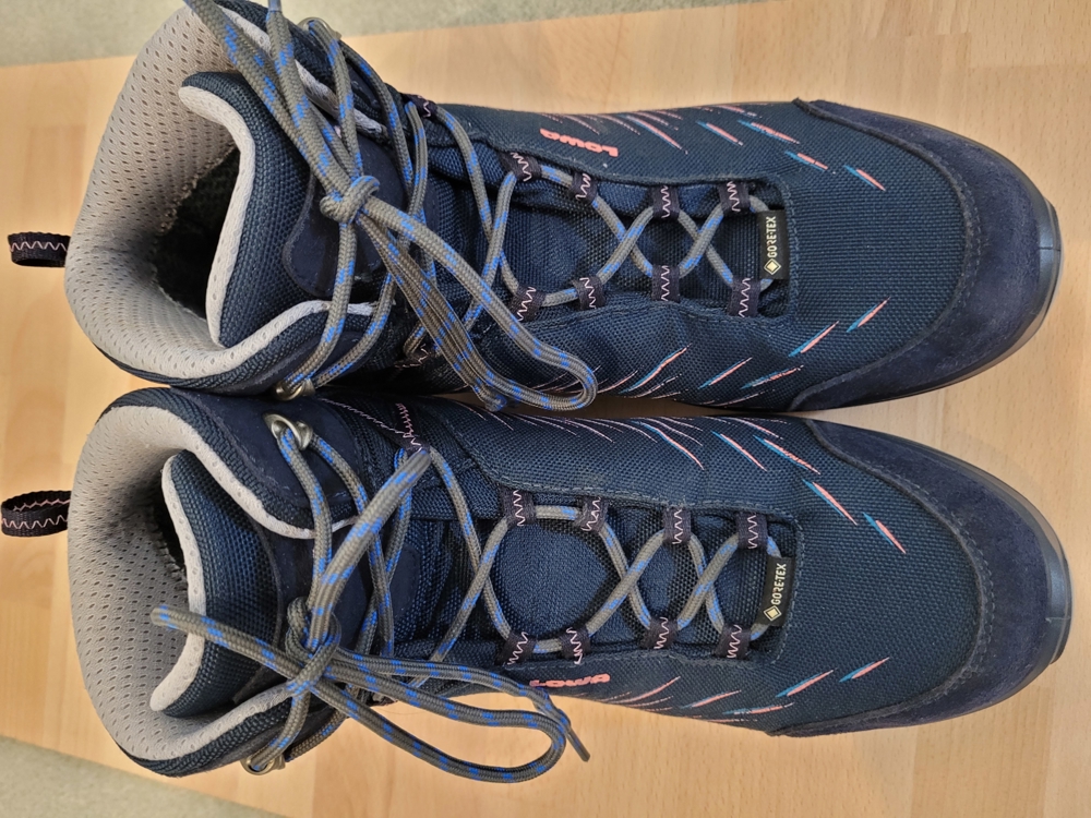 Lowa - Gore-Tex Schuh (Boot  Stiefel) Größe 42- blau