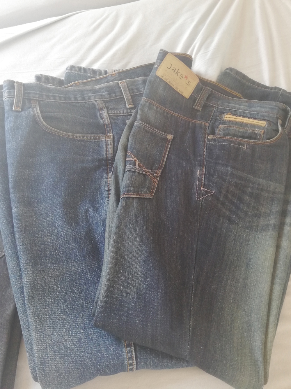 4 Jeans in Top-Zustand zu verkaufen