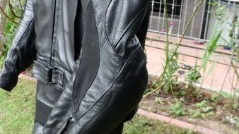 Motorradkombi, Leder , von Arlen Ness, guter Zustand