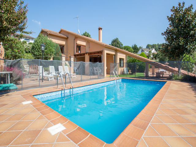 Spanien Costa Brava Ferienhaus Finca mit privatem Pool mieten