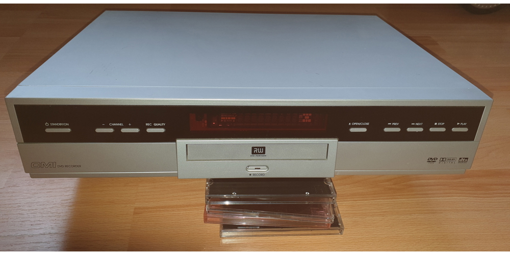 CMI DVD Recorder Player MD 40597