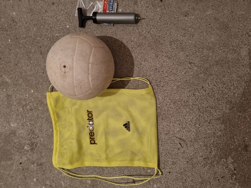 Hand Ball mit Tasche und Luftpumpe 