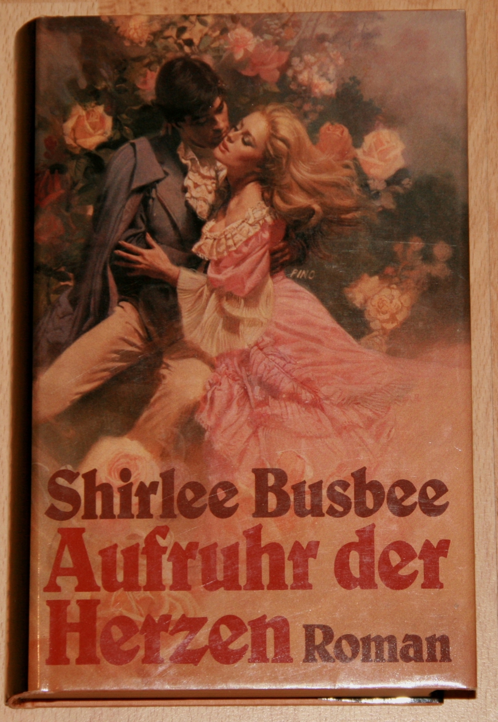 Buch "Aufruhr der Herzen" von Shirlee Busbee - Liebes-Roman