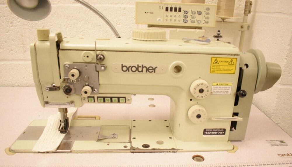 Brother LS2-B891-705 Maschine