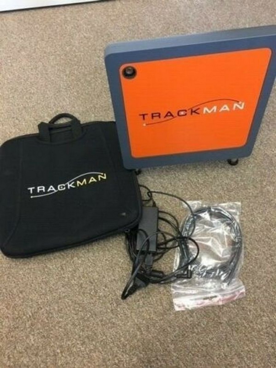 Trackman e3 Outdoor Golfsimulator (Golf Radargerät) neuwertig mit OVP