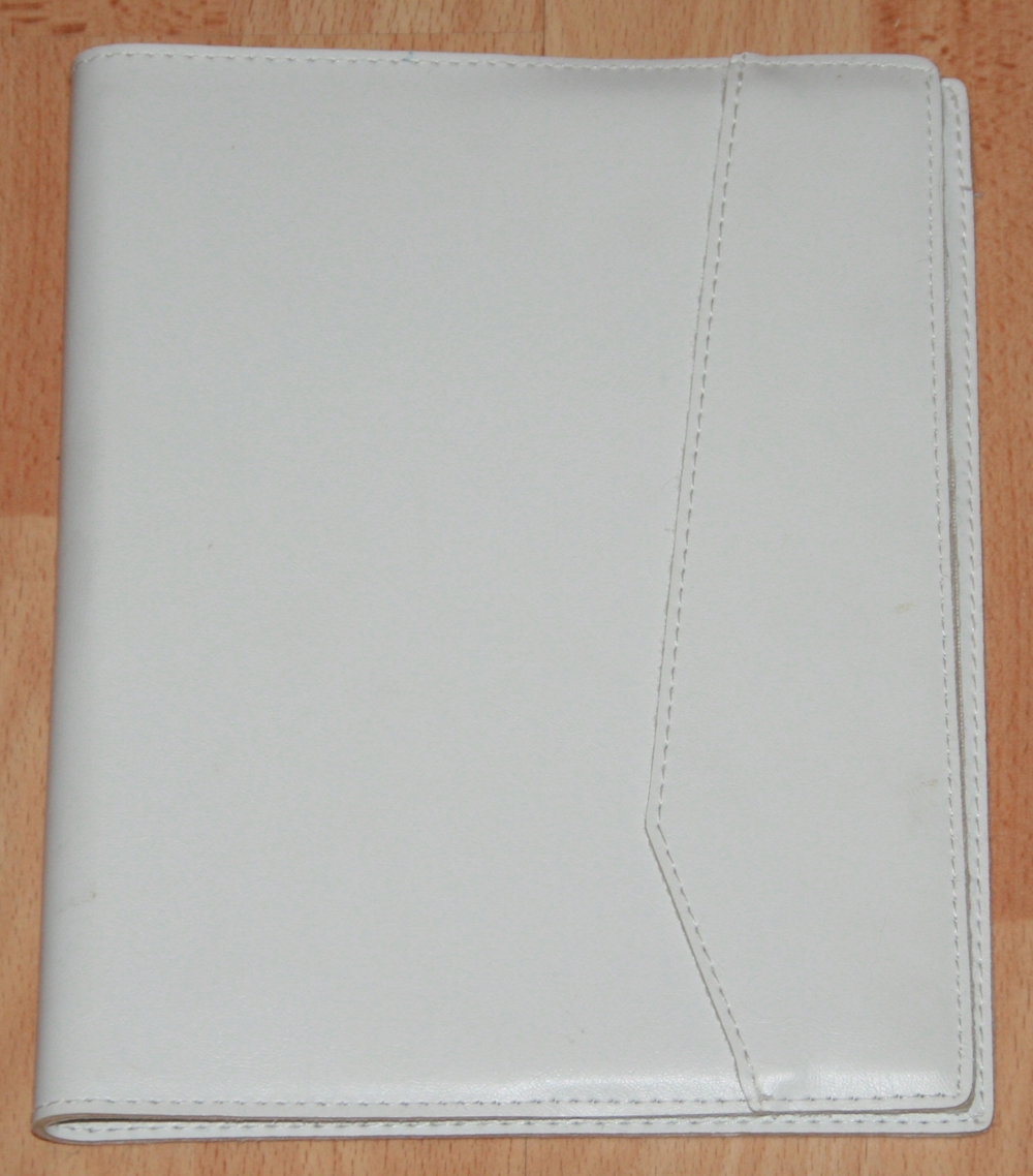 Weiße Brief-Mappe - ca. 22 x 17 cm - kleine Notiz-Mappe