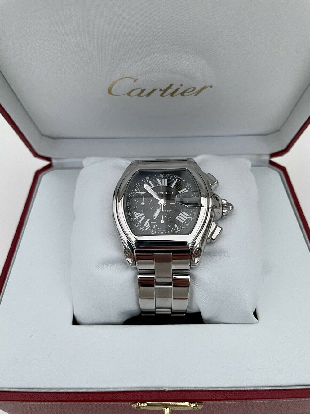 Cartier Roadster 2618 Chronograph verpackt Zifferblatt auf der Rückseite