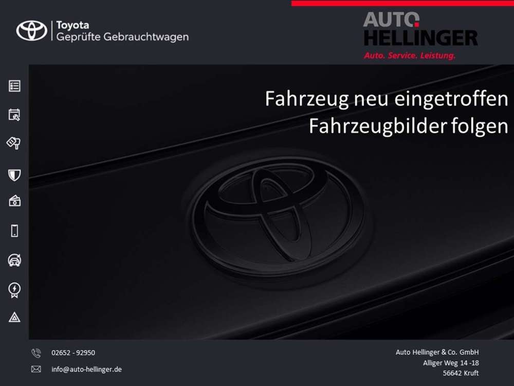 Toyota Yaris Hybrid 1.5 VVT-i Team Deutschland