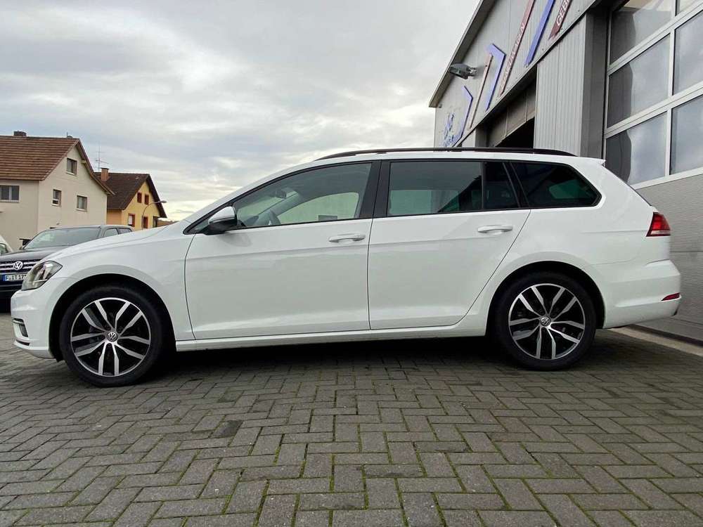 Volkswagen Golf Variant Comfortline Start-Stopp Panorama Rückfahrkamera