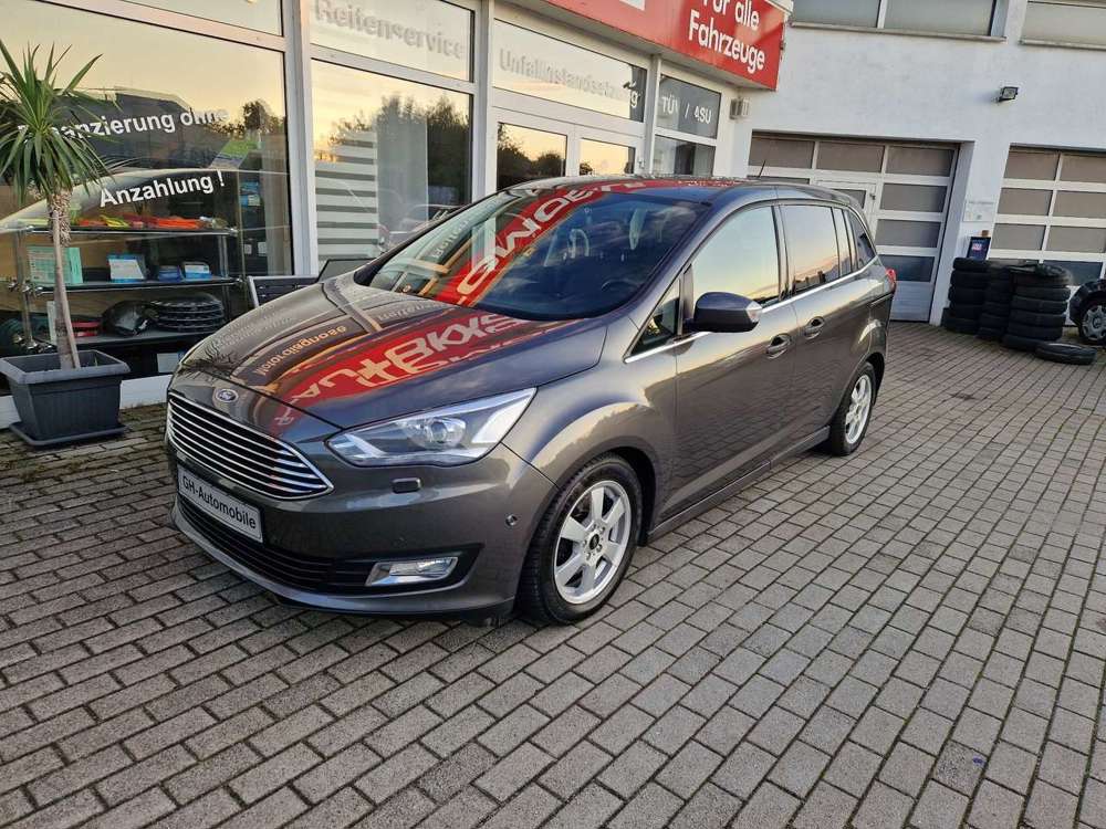 Ford Grand C-Max EcoBo+Start-Stop+AHK+Navi+LED+2xPDC+beh. Frontsch-