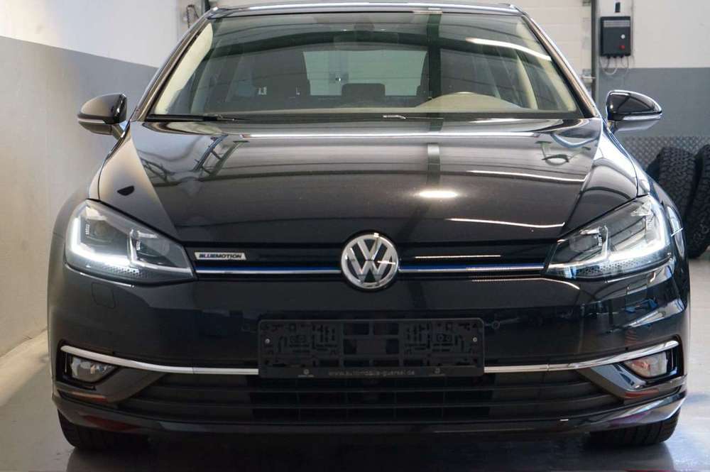 Volkswagen Golf VII Lim. Highline BlueMotion Virtual 1.Hand