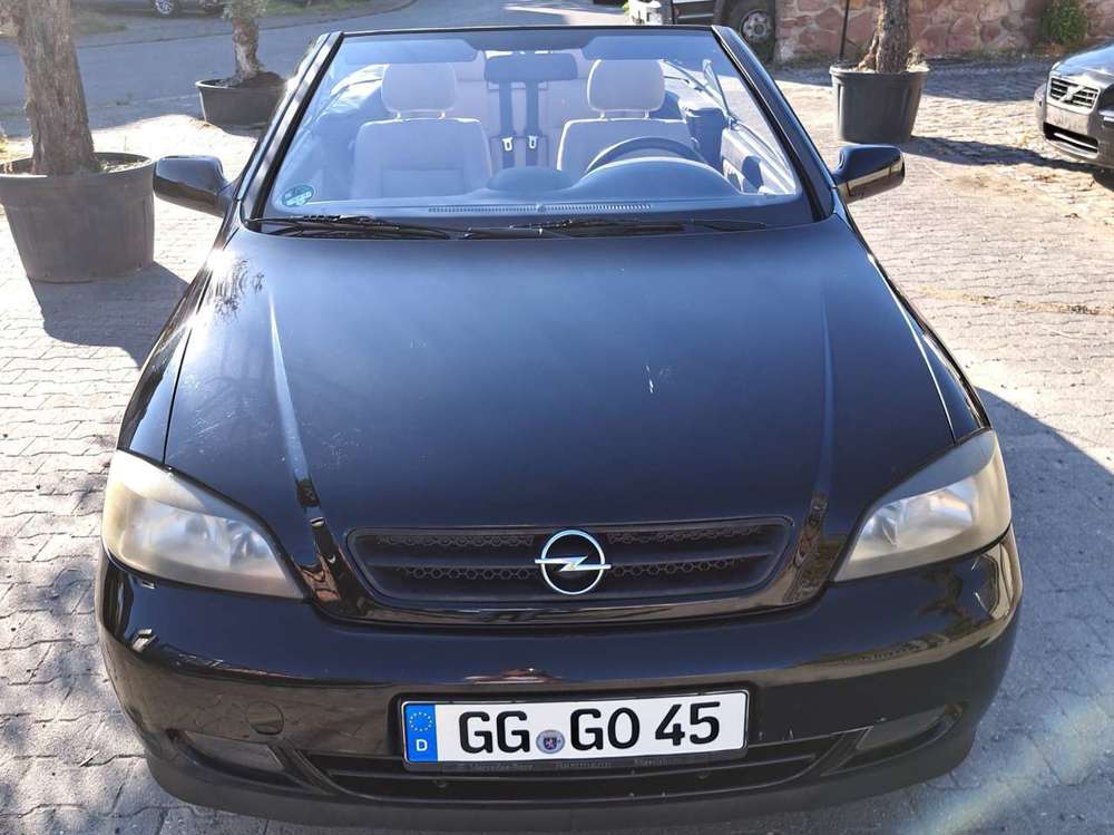 Opel Astra Cabrio 2.2 16V